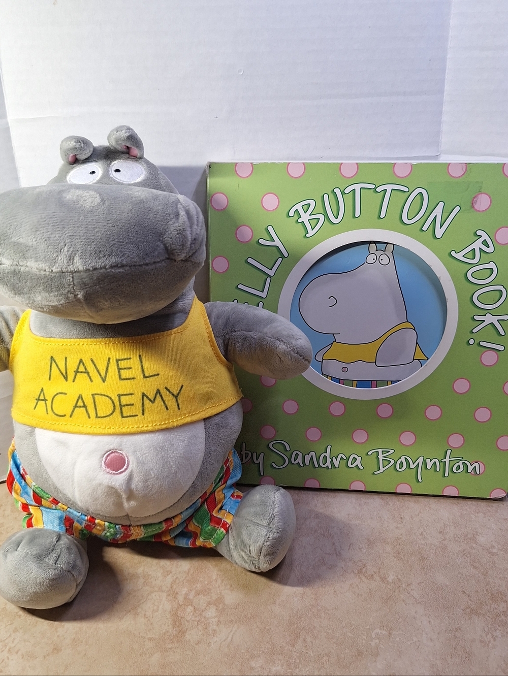Sandra Boynton The Belly Button Book And Plush Navel Academy Bee Bo Hippo 11"